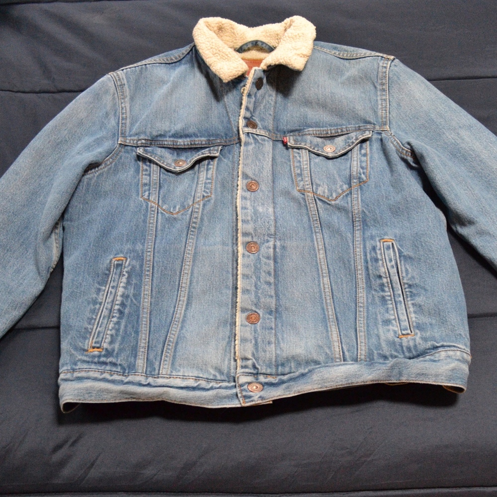 Levi's Strauss Men's Sherpa Lined Jean Jacket